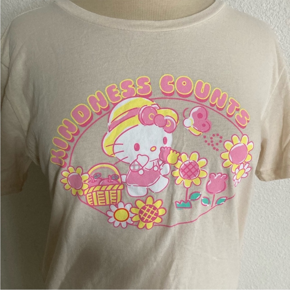 Hello Kitty “Kindness Counts” tshirt - Picture 2 of 3